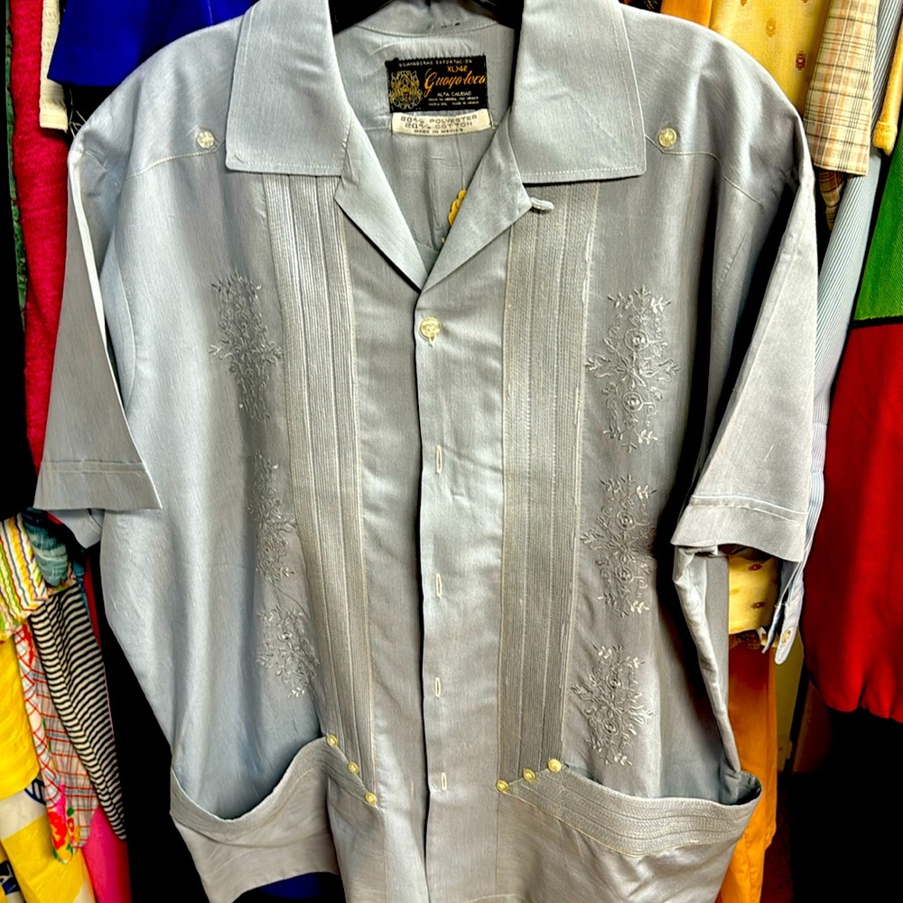 B243 - Beautiful Steel Blue Vtg Men’s Shirt